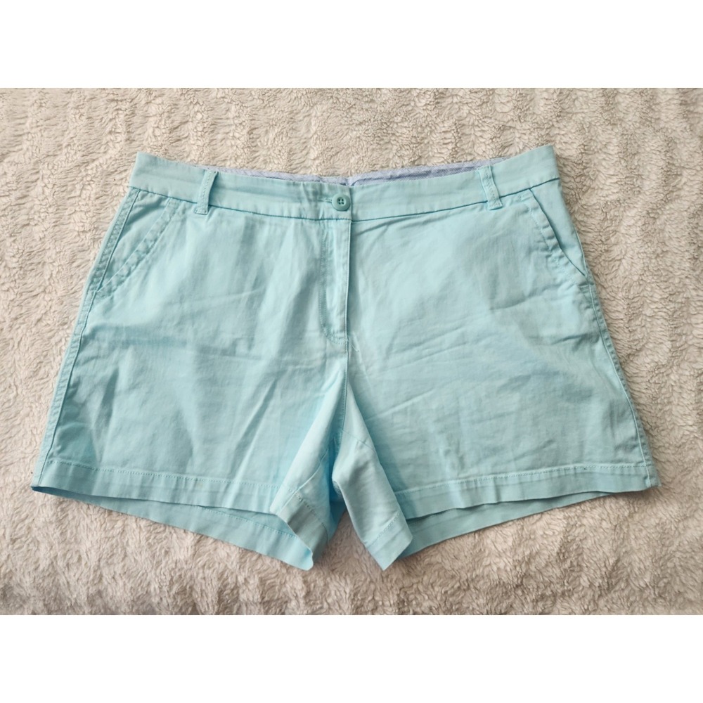 Crown & Ivy Caroline Women's Shorts Size 14 Light Blue Stretch Chino Flat Front